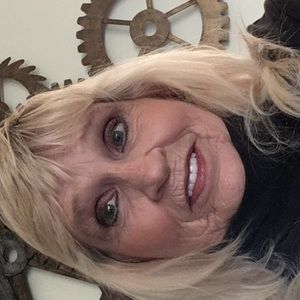 Meet your Posher, Tony